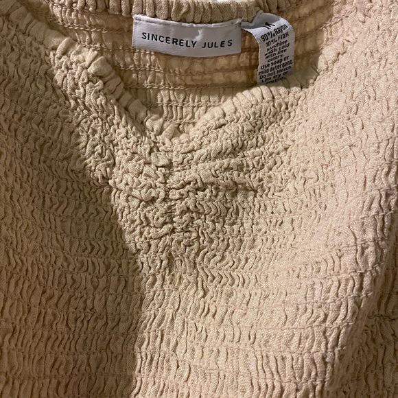 Sincerely Jules smocked dress-medium NWT - Picture 3 of 6